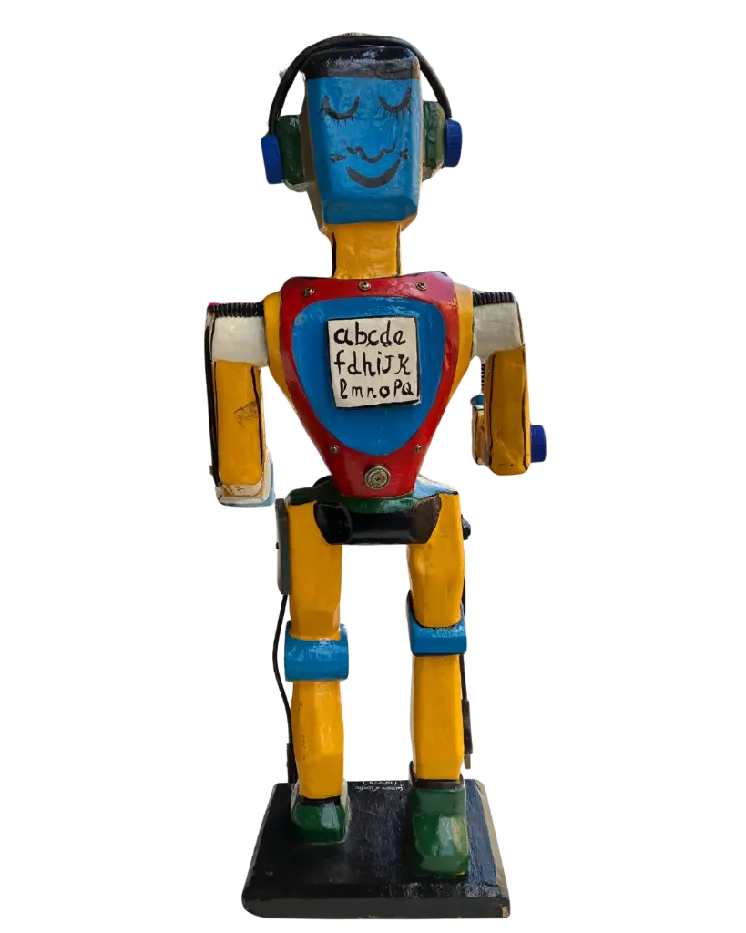 DECA-002b, Inowa, Demba_Camara, 2024, Mixed Media, 63x26x29cm.webp